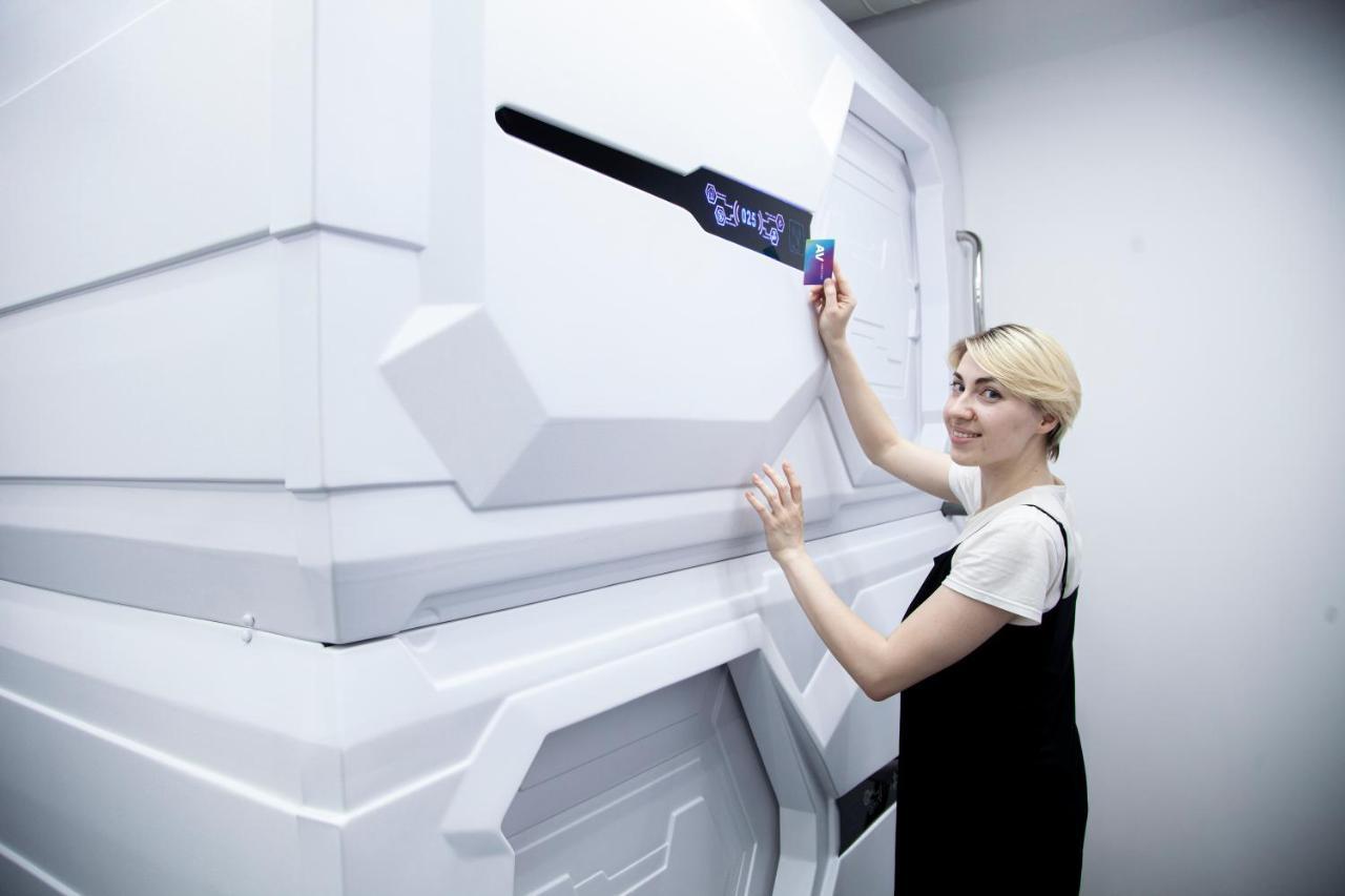 Av-1 Capsule Hotel Kiev Exterior foto